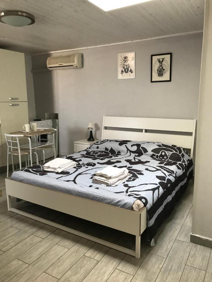 Casa Nicolina Apartment ปาแลร์โม ภายนอก รูปภาพ