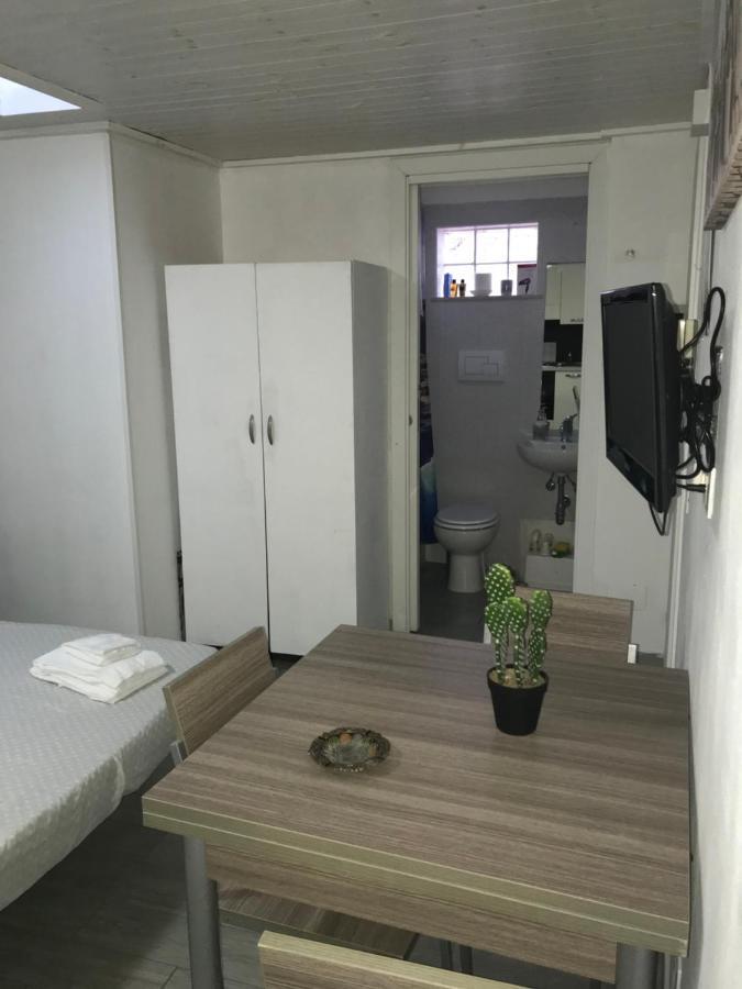 Casa Nicolina Apartment ปาแลร์โม ภายนอก รูปภาพ